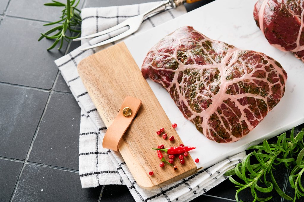 Carne con grasa infiltrada para hostelería | distribuidor de carne para restaurantes en Murcia